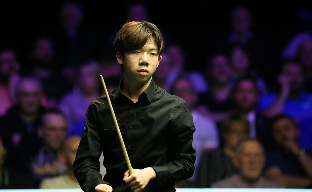 仅显示了他 仅显示了他