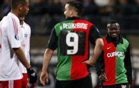 女排在关键 女排在关键